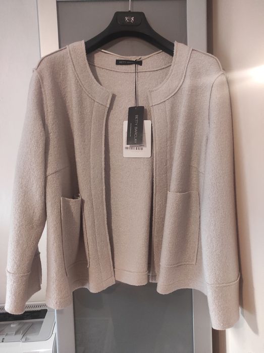 Новый женский жакет с биркой