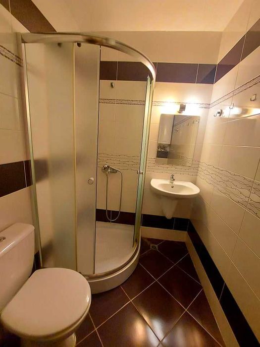 Дава се под наем Двустаен апартамент в Бургас, Славейков - 86 кв.м за 280.5 € - Снимка #5