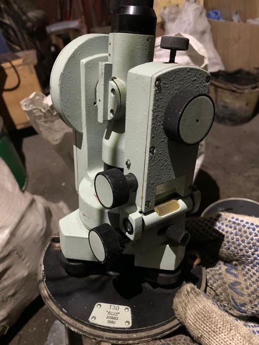 Нивелир произдство ссср