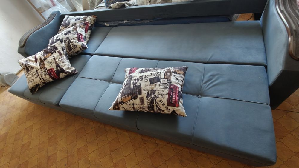 Раскладной диван 300×140 см. СРОЧНО!!!