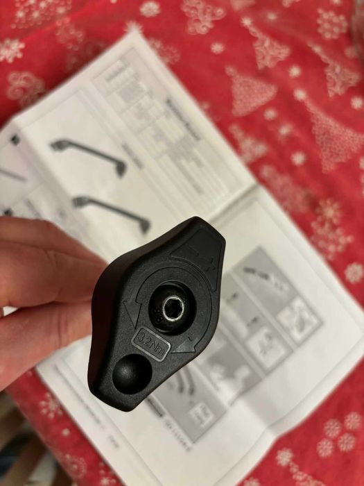 Оригинални напречни греди за Toyota Yaris MY-22 и автобокс