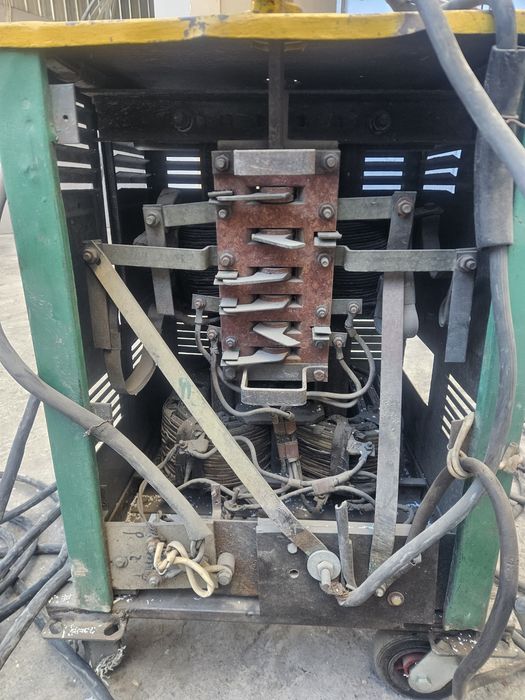 Продам сварочный аппарат  380 / 220