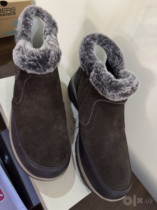 Сапоги Skechers Состояние:новое Размер:40 Качественные и удобные.