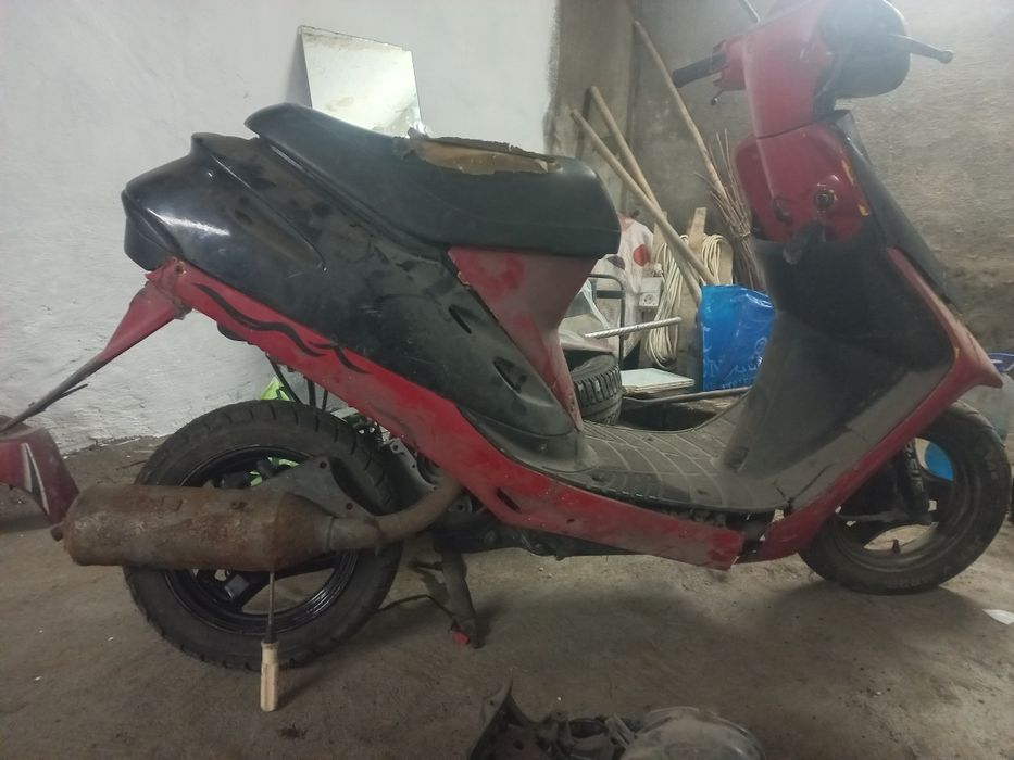 Продам скутер хонда дио27