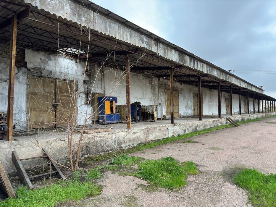 Продается база 3,5 га в г. Нуравшон (Тойтепа)