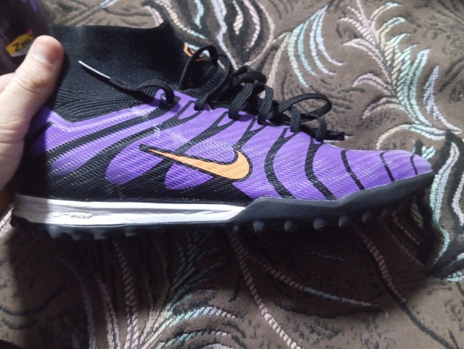 Сароканошки футбольные