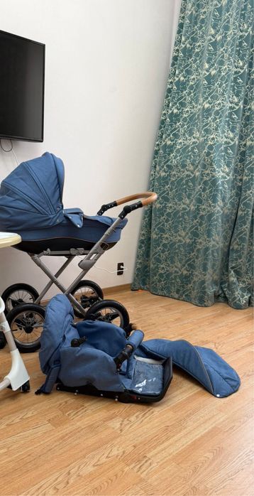 Коляска НОВАЯ, 2 в 1. Отличная