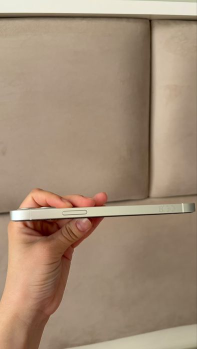 iPhone 12 сатылады