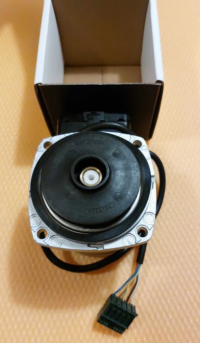 Pompa de apa VAILLANT.Stare noua.