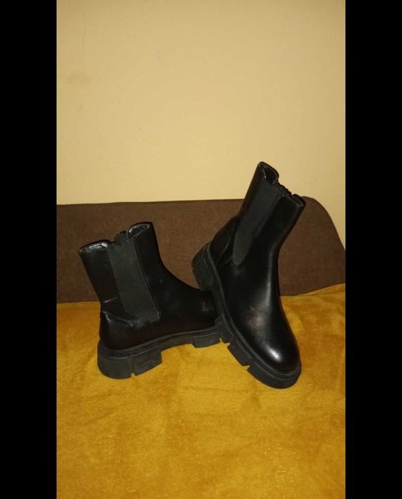 Vând ghete/botine zara damă