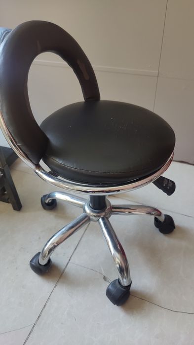 Стул для мастера