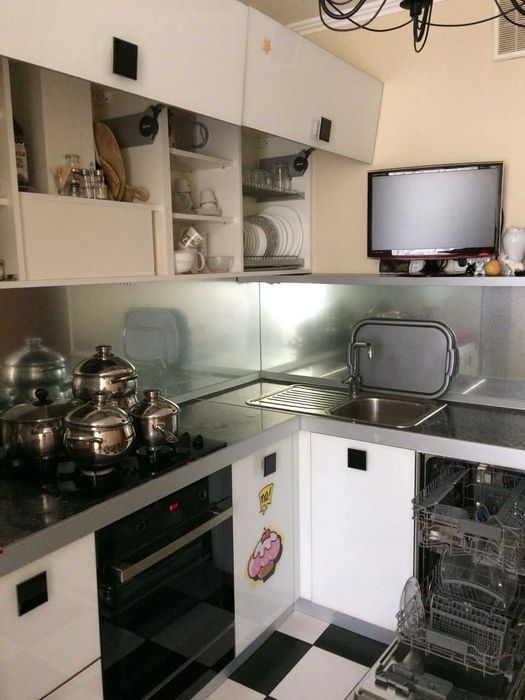 Дава се под наем Двустаен апартамент в София, Сухата река - 86 кв.м за 398.82 € - Снимка #3