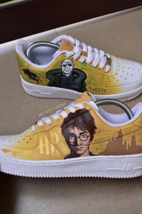 Gryffindor Harry Potter Custom Shoes Gryffindor Nike Air Force Harry Potter  Sneakers Harry Potter Sale, image size:2000x3000