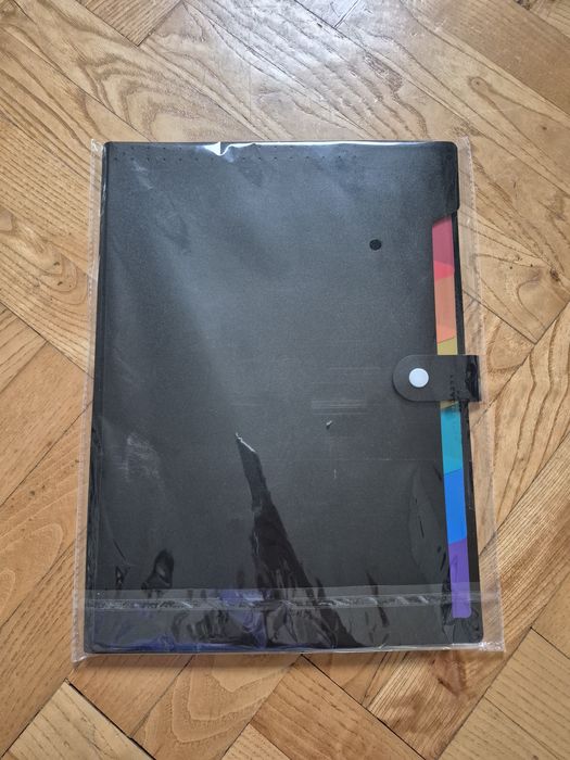 Папка / органайзер за документи