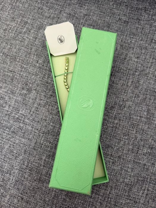 Brățară Swarovski Matrix Tennis, verde, cu finisaj auriu 18K,