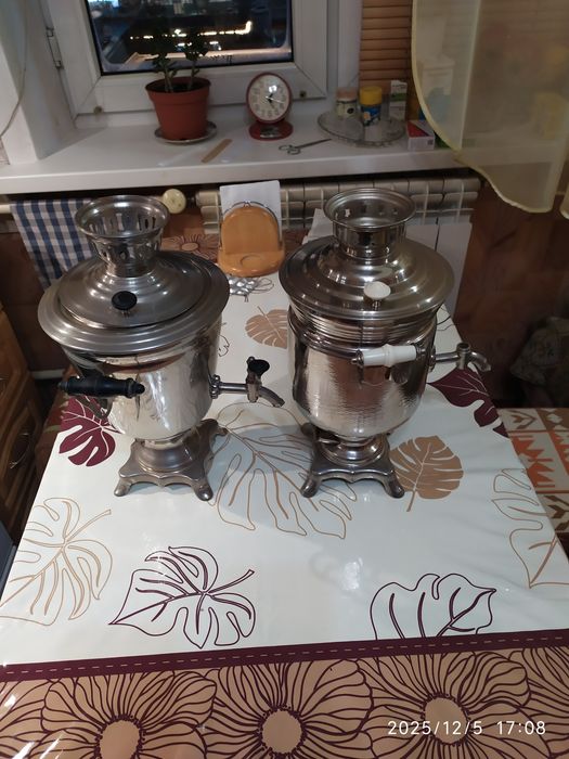 Самовар электрический. Антиквариат.