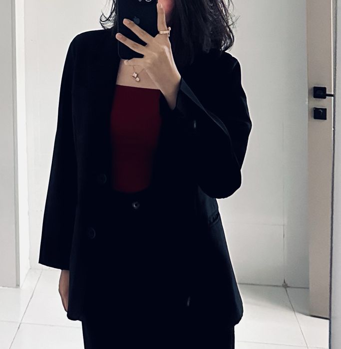 Женский черный пиджак