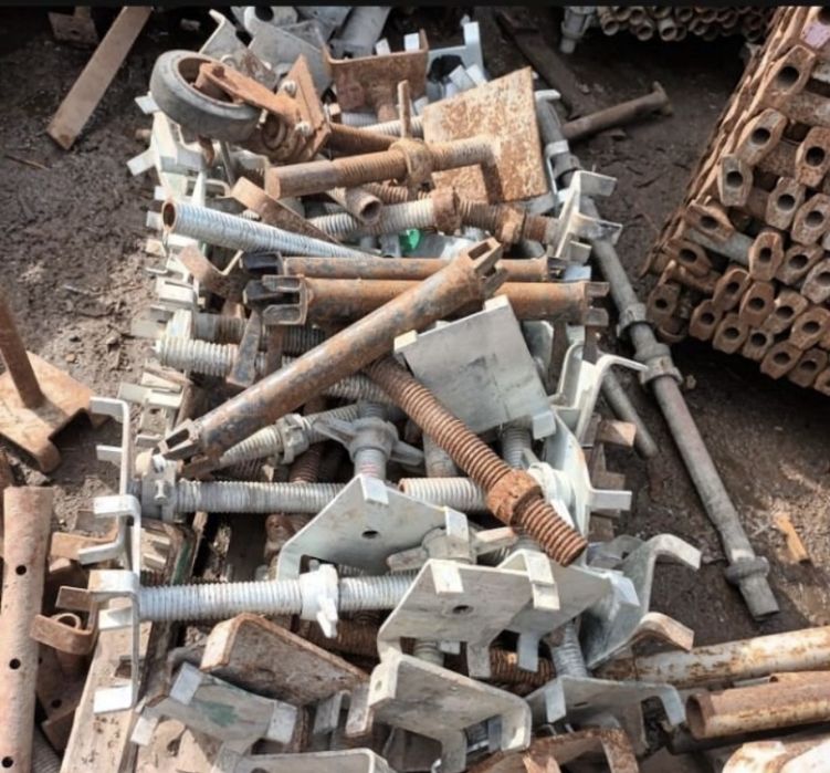 Опалубка перекрытия Стойки cup lock