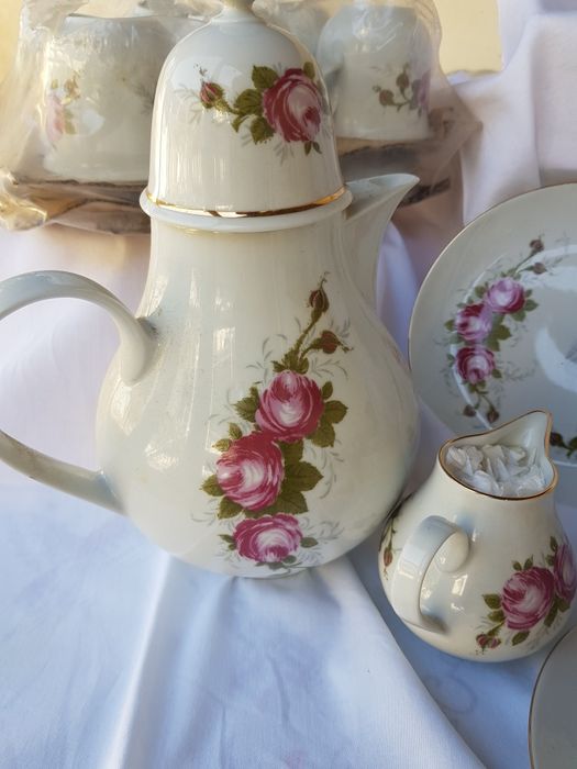 Продам чайный сервиз