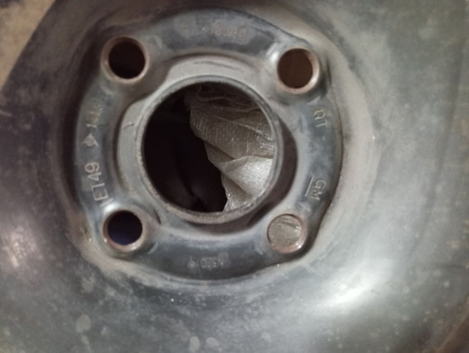 Vând roata de rezerva 195/60 r15 Opel Astra g