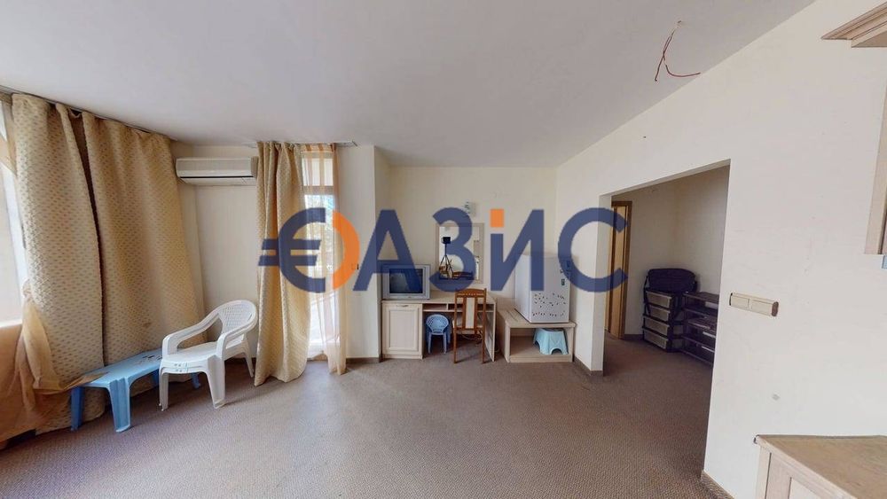 Продава се Двустаен апартамент в к.к. Слънчев бряг - 63 кв.м за 559 €/кв.м - Снимка #6
