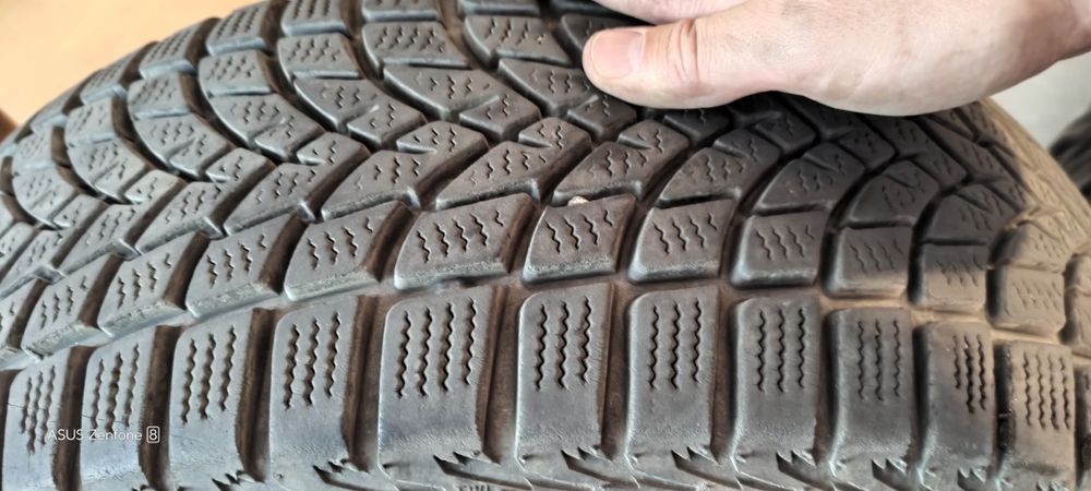 Зимни гуми 205/55/16