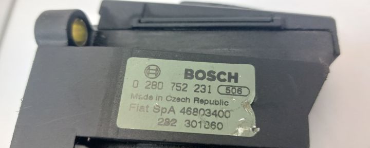 Pedala acceleratie 46803400 Alfa Romeo 147  seria