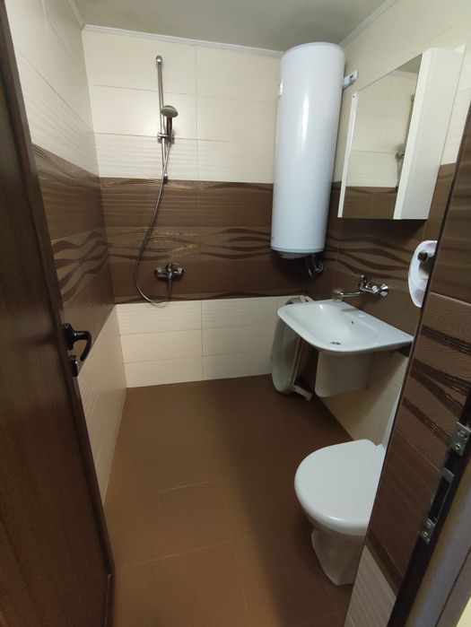 Дава се под наем Двустаен апартамент в Бургас, Славейков - 62 кв.м за 321.3 € - Снимка #6