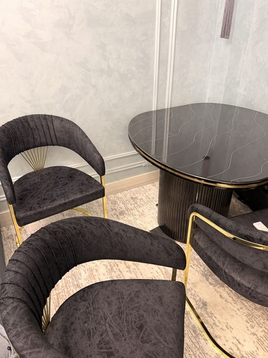 Stol stul srocno sotiladi