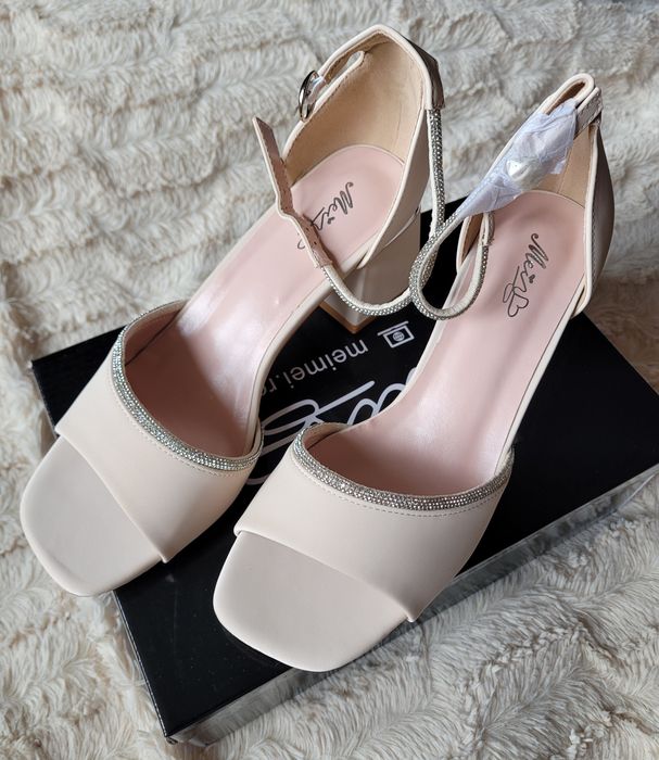 Sandale/Pantofi Noi cu Toc, Bej, Matimea 38.