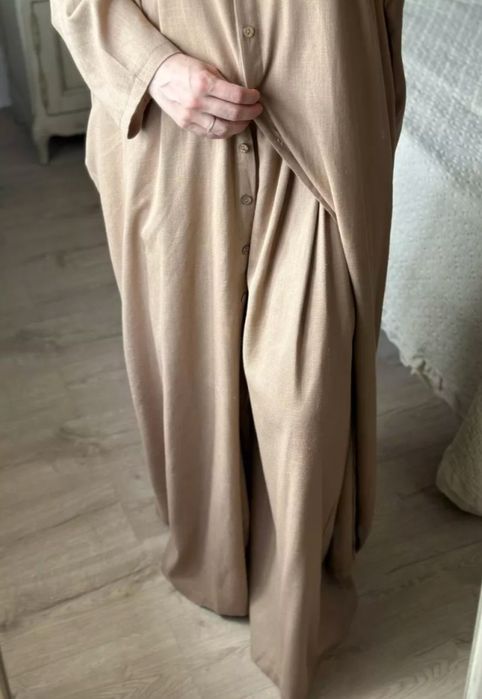 Бежевая Абая с штанами