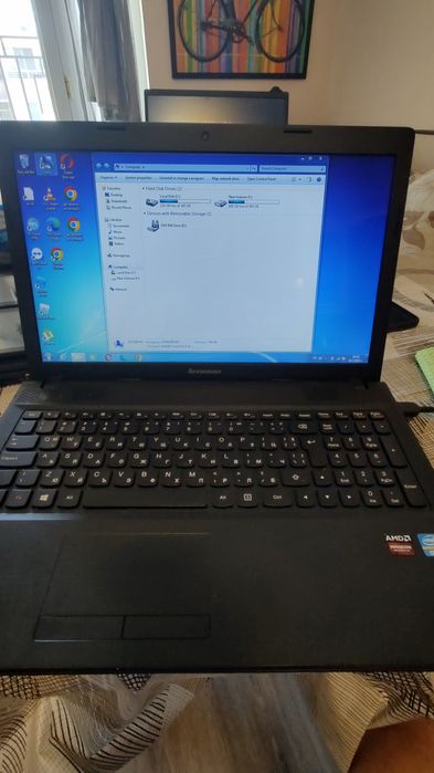 Лаптоп таблет телефон