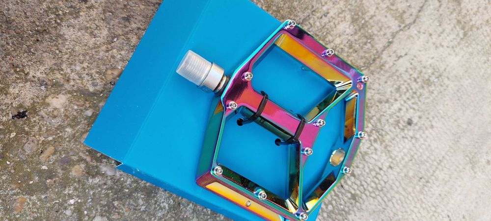 Pedale ACID Flat ALu Oil Slick pe rulmenti