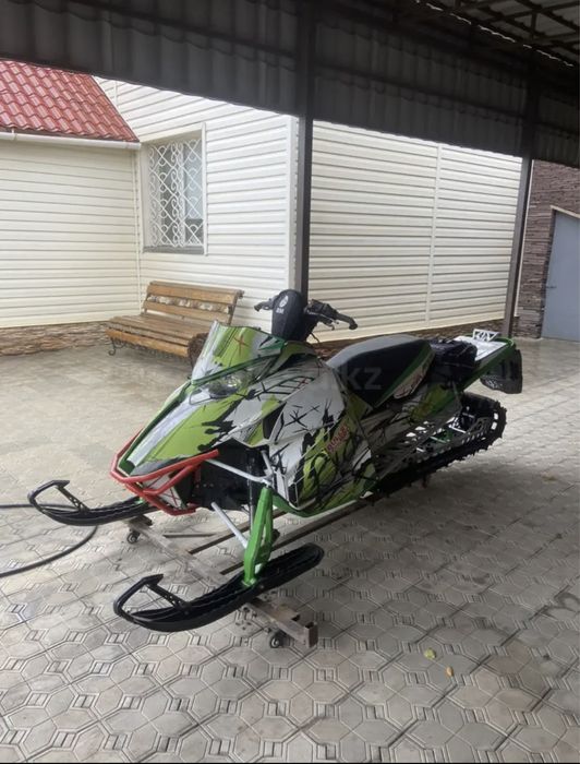 Снегоход Arctic cat m800