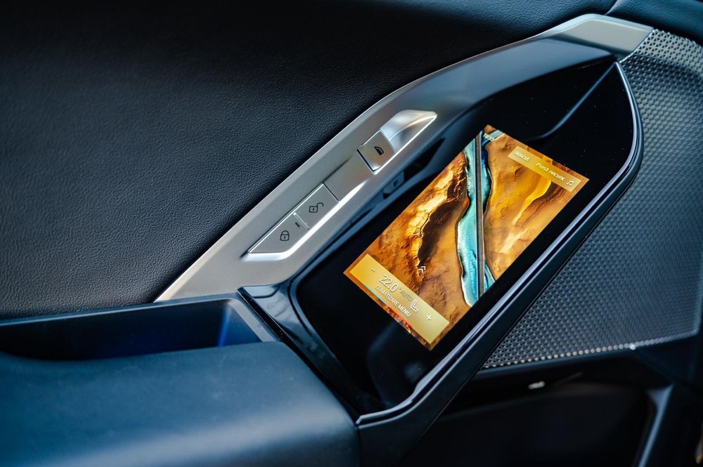 BMW Seria 7 0 — imagine 5
