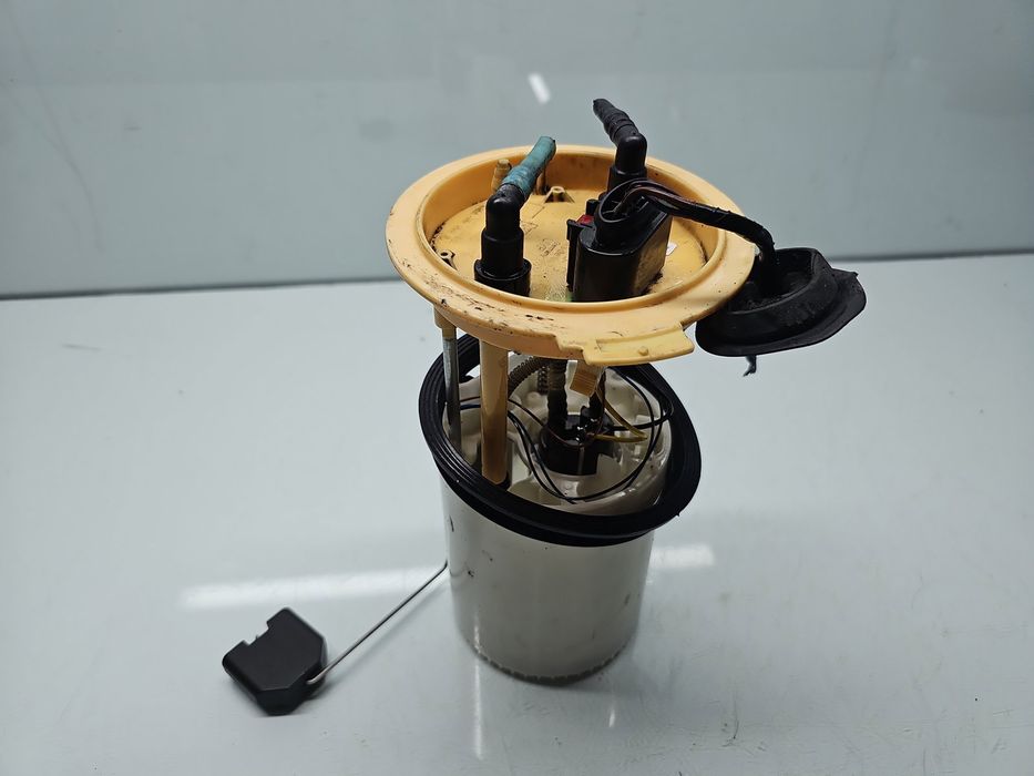 Pompa combustibil Volkswagen Passat B7 (365) Variant [Fabr 2010-2014]
