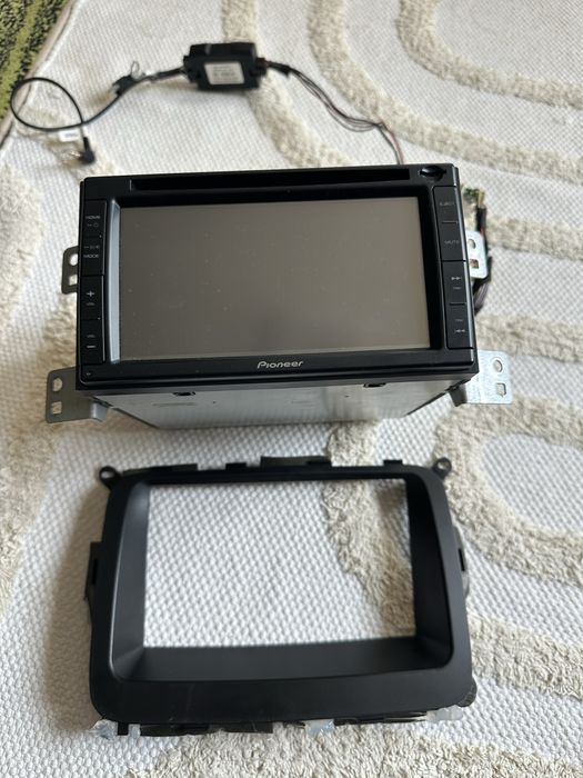 мулти медия за киа карънс