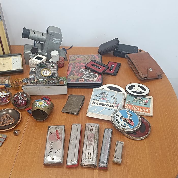 Лот от стари вещи