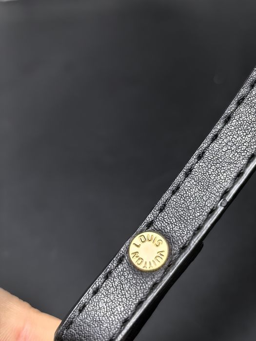 Luis Viton чанта тип плик