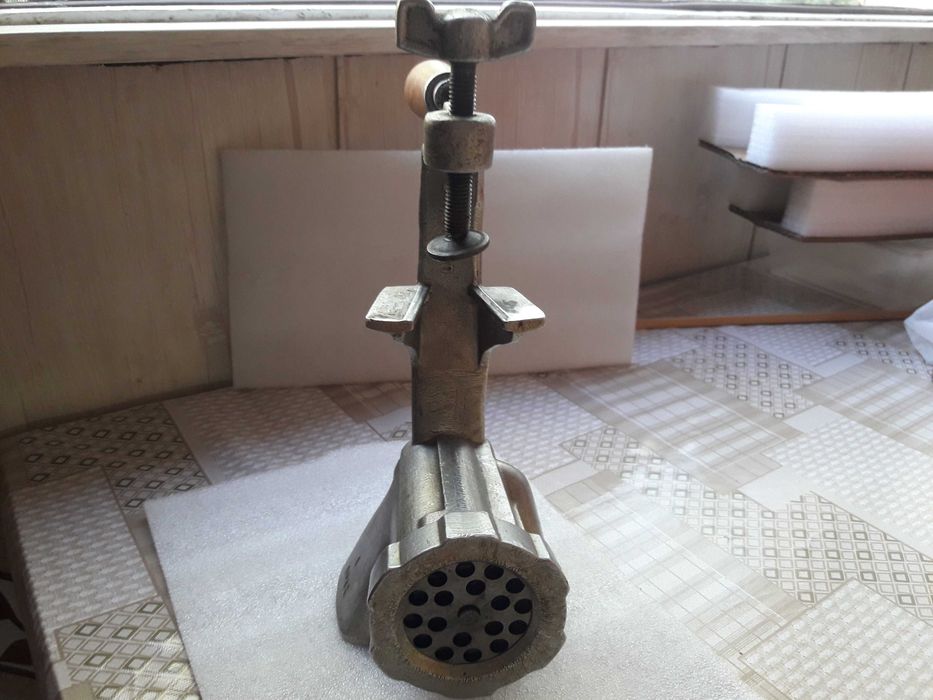 Мясарубка советская алюминевая в комплекте