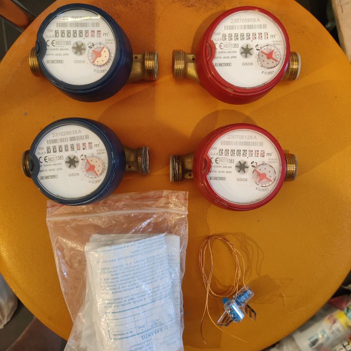 Apometre noi apă rece și caldă 4 bucati