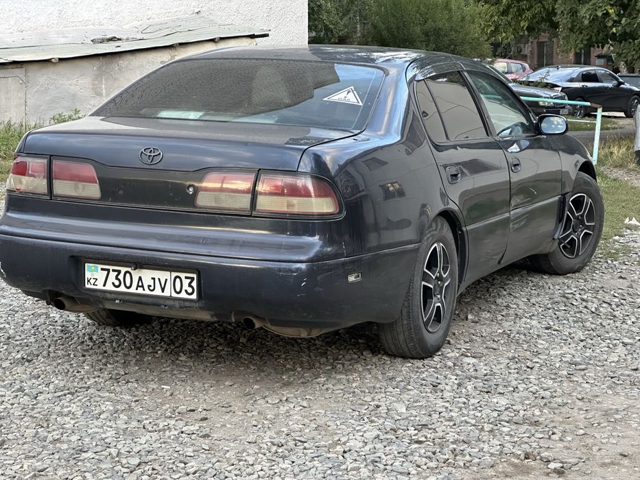 Продам тоета Аристо 1996 год