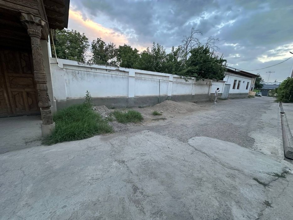 Uy sotiladi zangi ota tumani