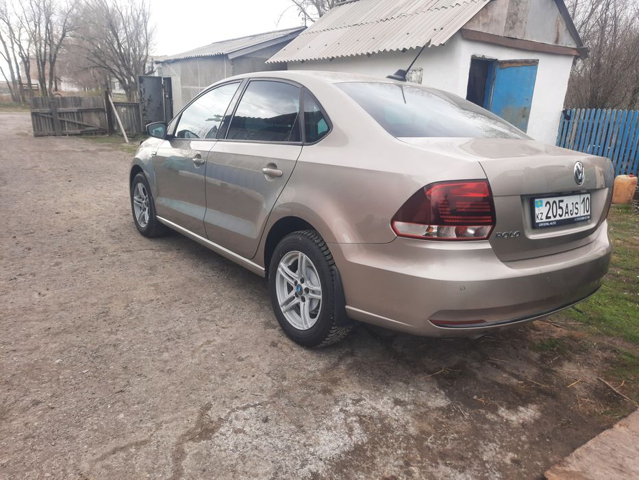 Продам фольксваген поло