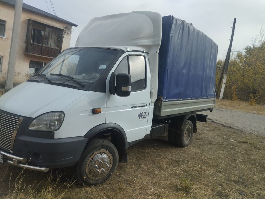 Продам газель бортовой