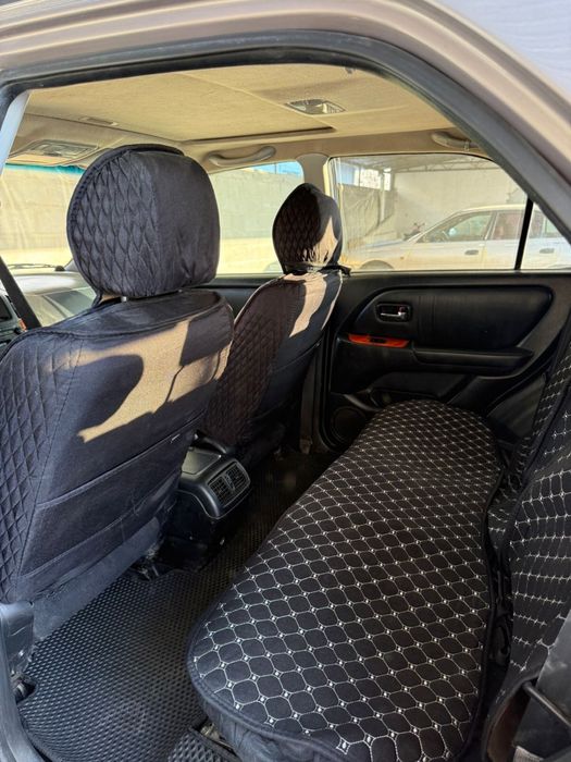 Машина хоршом состояние