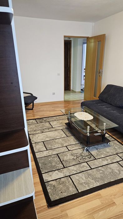 Apartament 3 camere M8