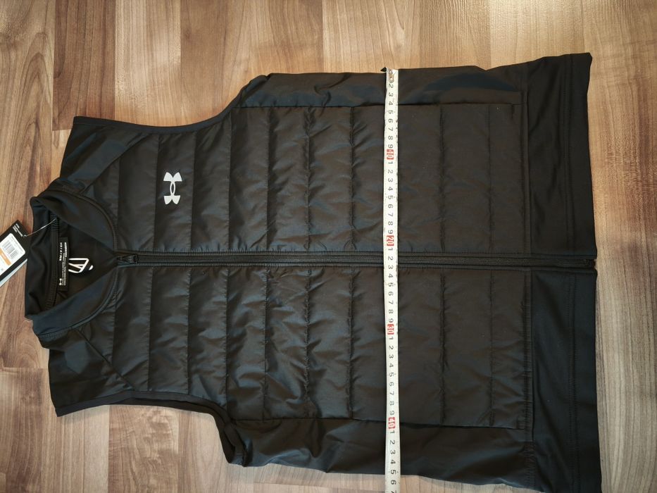 Елек за бягане Under Armour