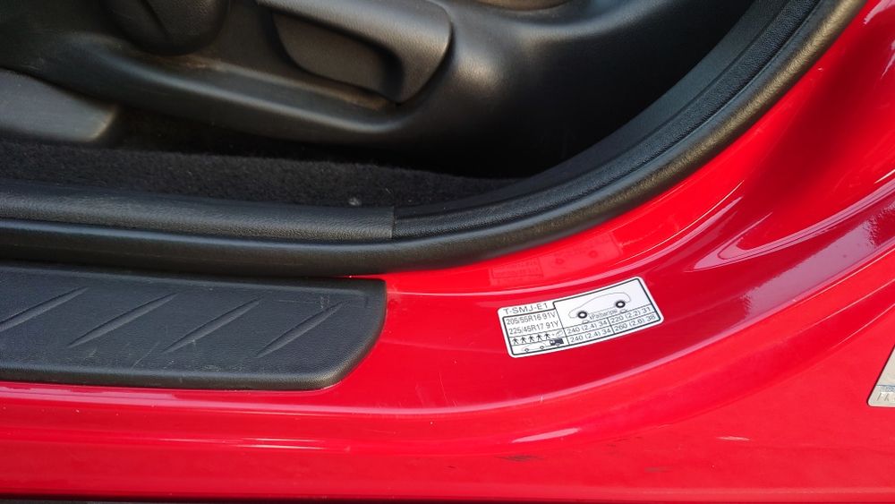 HONDA civic 1.4i 5D Sport  benzin