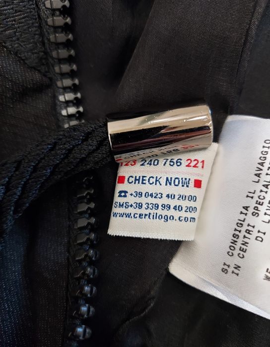 Женский плащ Moncler